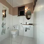 Szarejkowe Wzgorza Caloroczny Z Balia Na Tarasie Apartment *