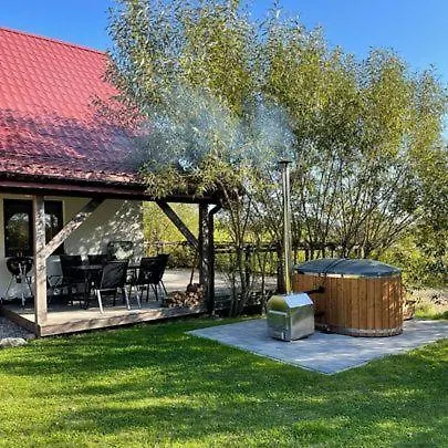 Szarejkowe Wzgorza Caloroczny Z Balia Na Tarasie * Szarejki