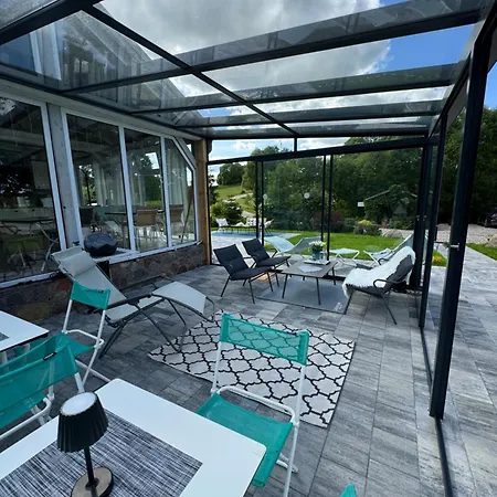 Szarejkowe Wzgorza - Luxury With Private Hot Tub - Mazury Garbate Szarejki